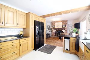 Photo 17- click for photo gallery